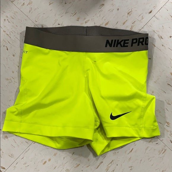 yellow nike pros